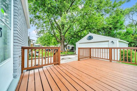 A home in Harper Woods