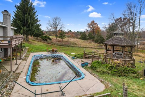 A home in Green Oak Twp