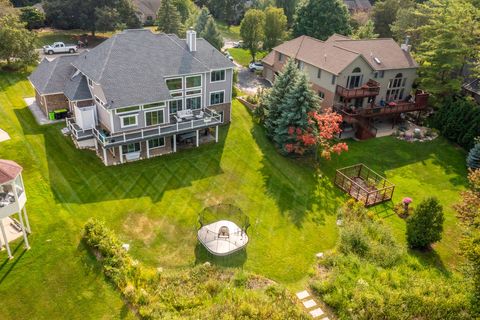 A home in West Bloomfield Twp