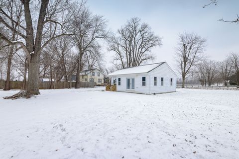 A home in Van Buren Twp