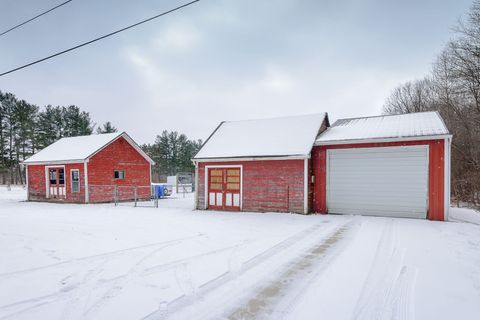 A home in Van Buren Twp