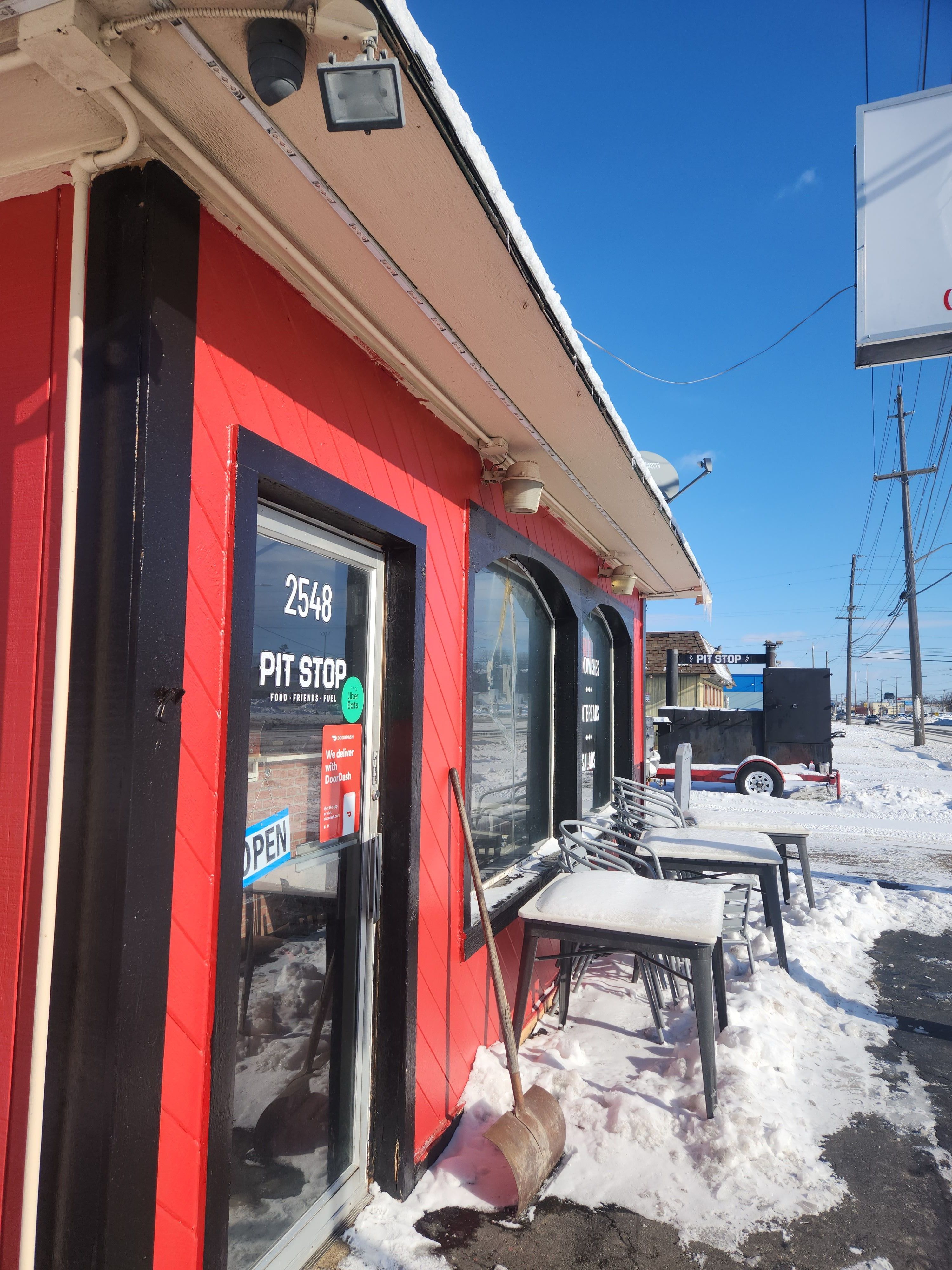 2548 ELIZABETH LAKE Road