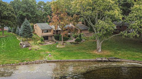 A home in Waterford Twp