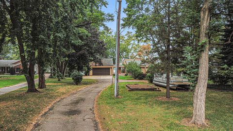 A home in Waterford Twp