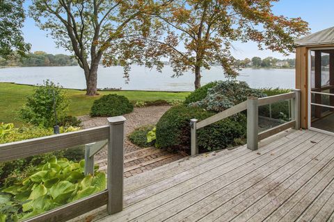 A home in Waterford Twp