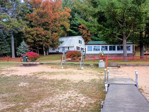 A home in Sweetwater Twp