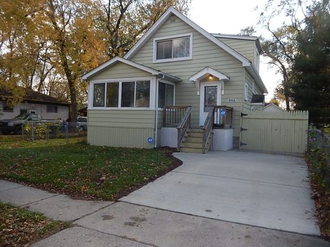 A home in Warren