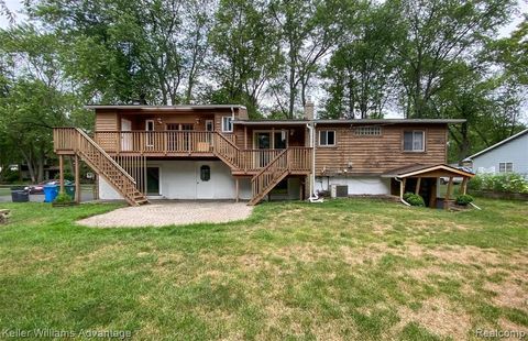 A home in Commerce Twp