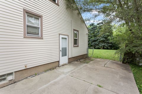 A home in Harper Woods