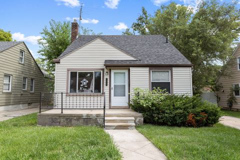 A home in Harper Woods