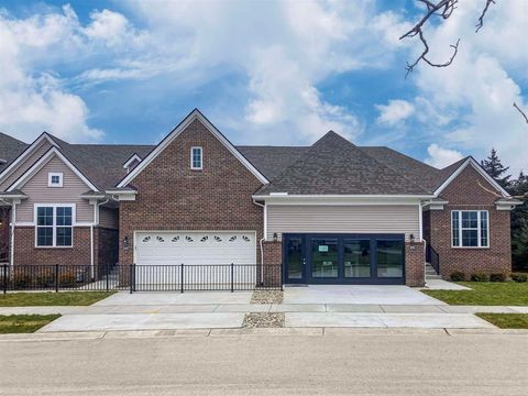 2240 Chase Drive Hartland Township Livingston MI 48855
