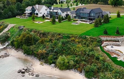 A home in Peninsula Twp