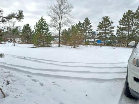 A home in Slagle Twp