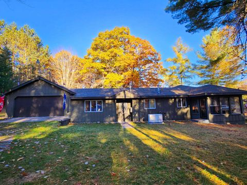 A home in Lovells Twp