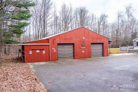 A home in Moffatt Twp