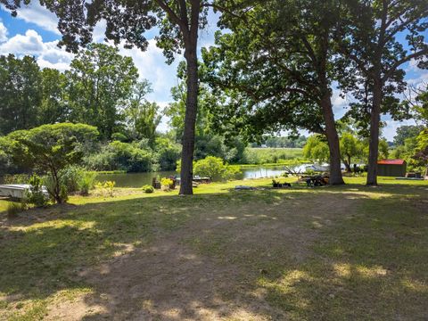 A home in Waterford Twp