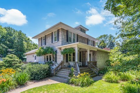 A home in South Haven Twp