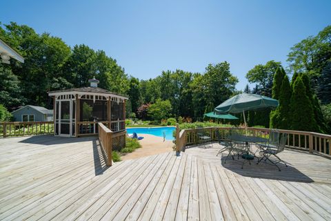 A home in South Haven Twp