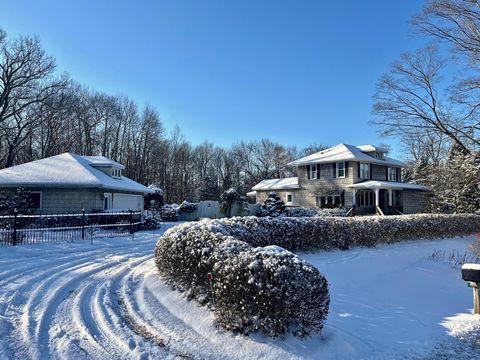 A home in South Haven Twp