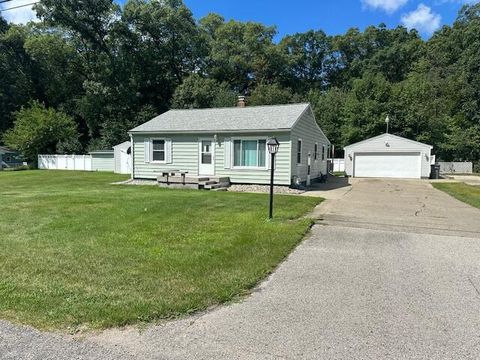 A home in Fruitport Twp