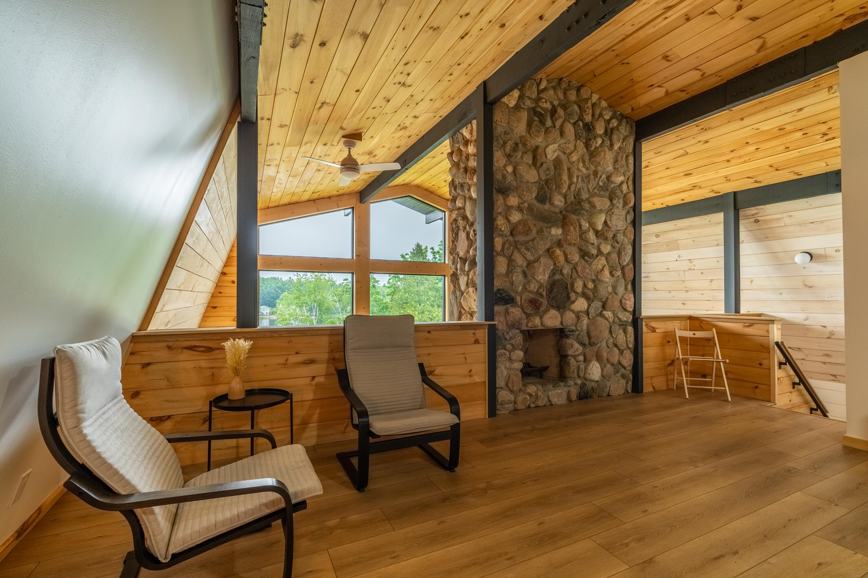 Photo 46 of 74 of 1550 W Chilberg Road house