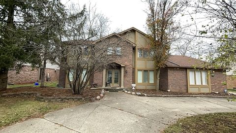 A home in West Bloomfield Twp