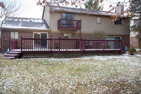 A home in West Bloomfield Twp