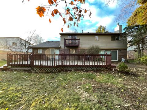 A home in West Bloomfield Twp