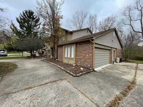 A home in West Bloomfield Twp