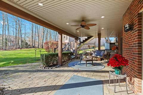 A home in Commerce Twp