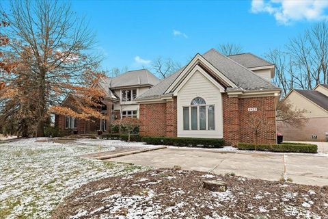 A home in Commerce Twp