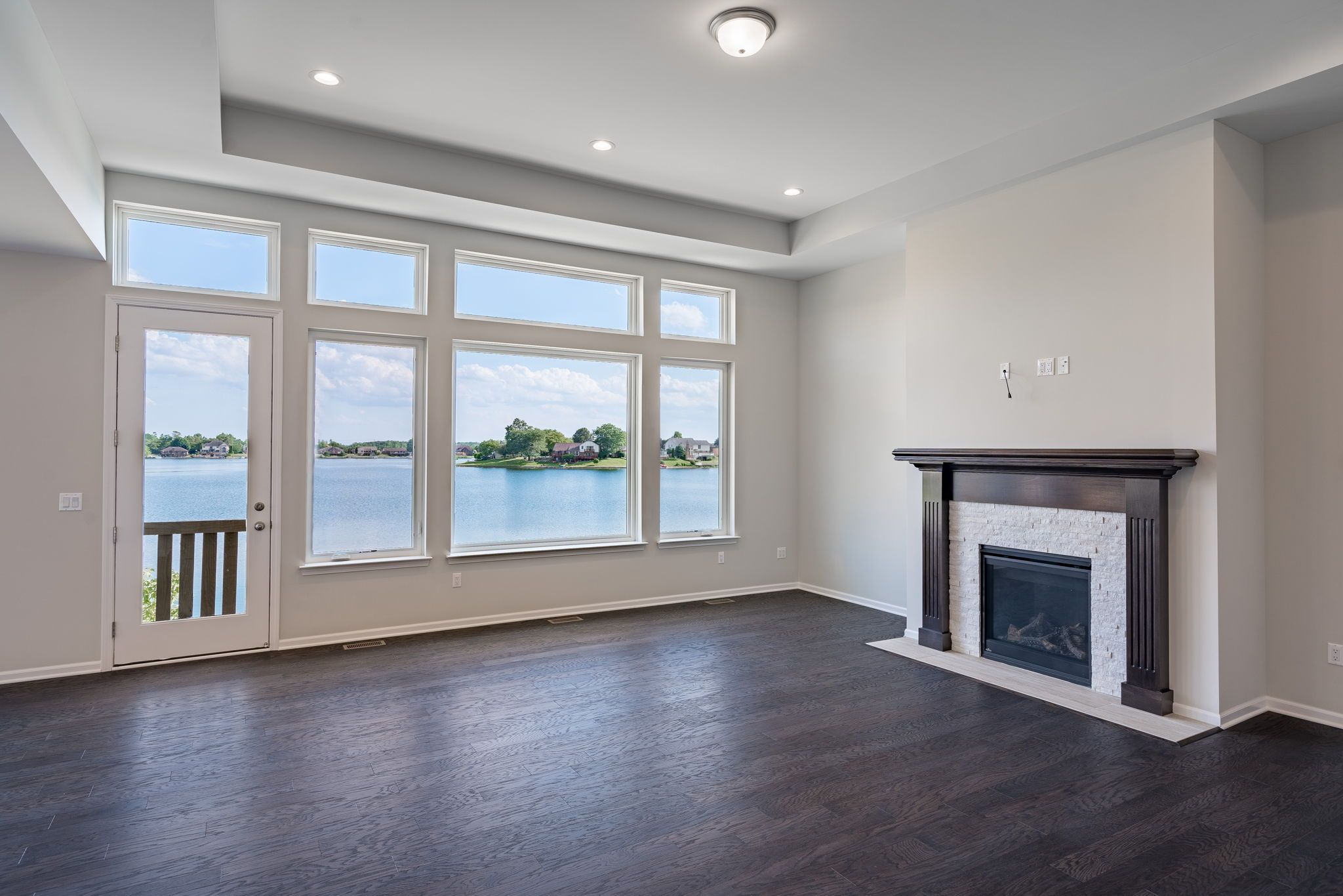 3328 FORSTER Lane