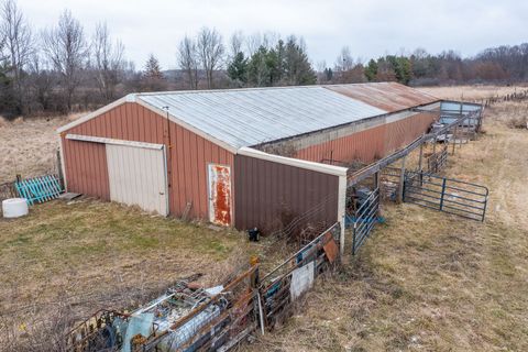 A home in Whiteford Twp