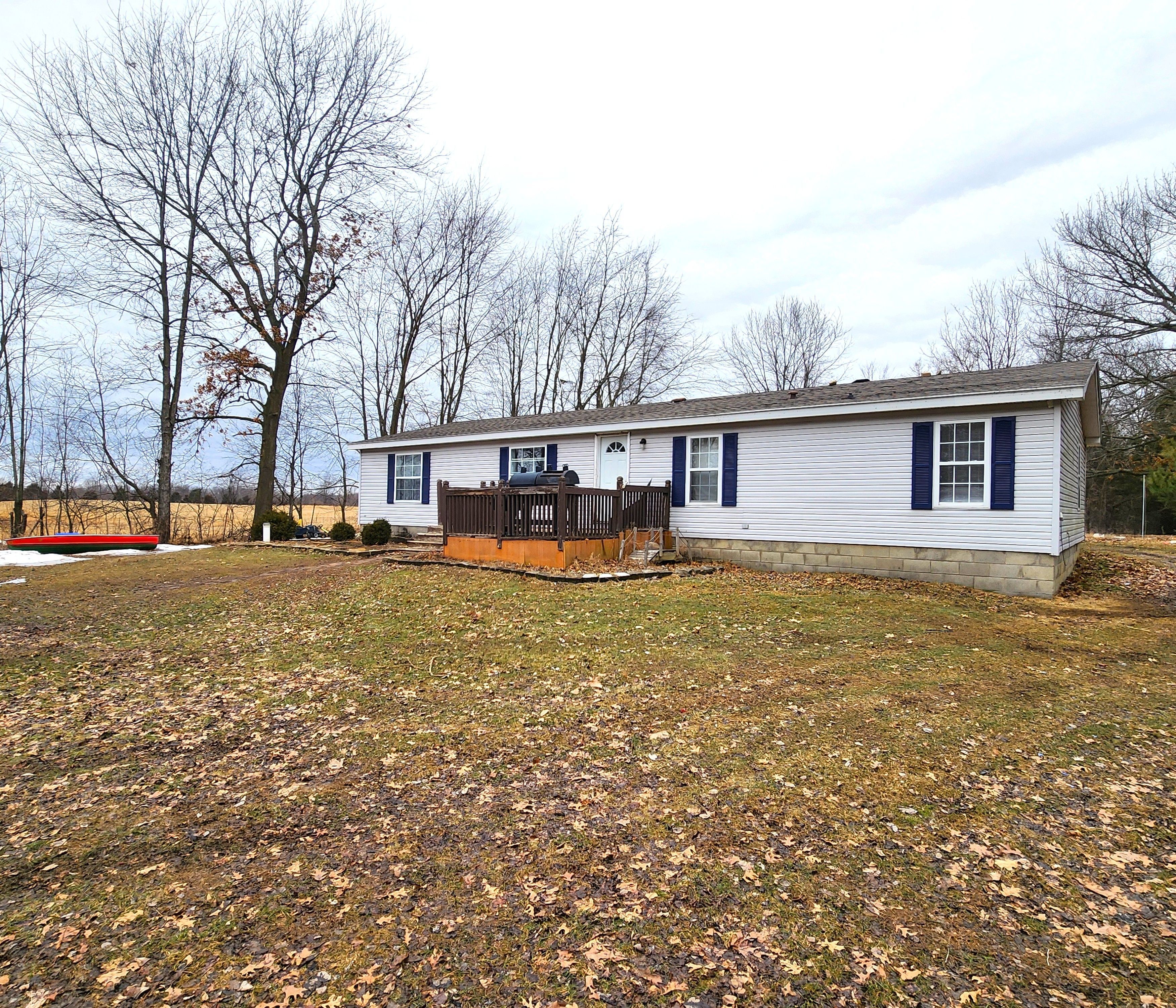 197 E GRAND RIVER Road