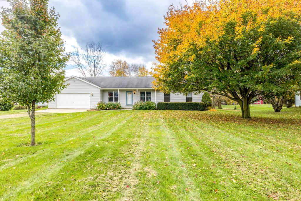 Photo of 4072 WELLMAN LINE Road, Worth Township, MI 48032 (MLS # 20240001087)