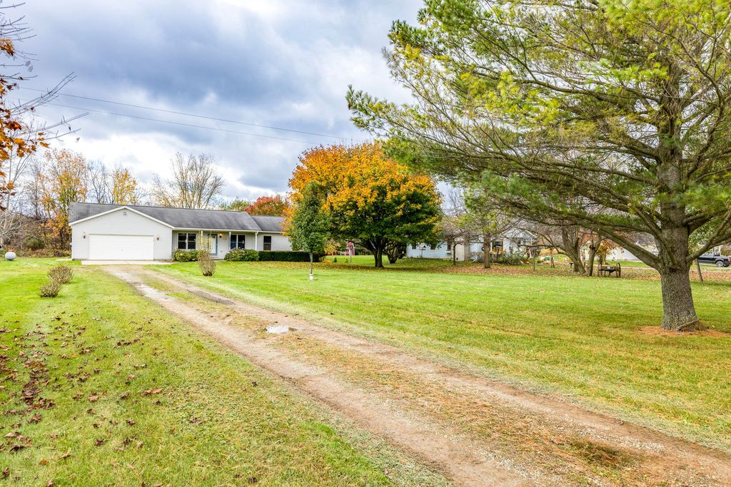 Photo of 4072 WELLMAN LINE Road, Worth Township, MI 48032 (MLS # 20240001087)