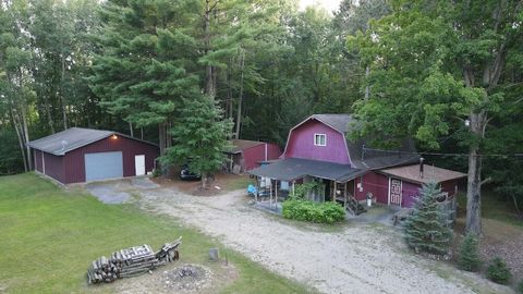 A home in Hill Twp