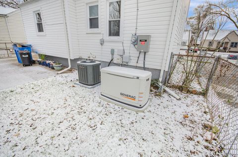 A home in Dearborn Heights