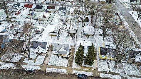 A home in Dearborn Heights