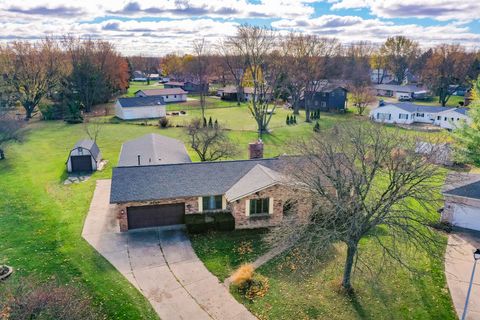 A home in Davison Twp