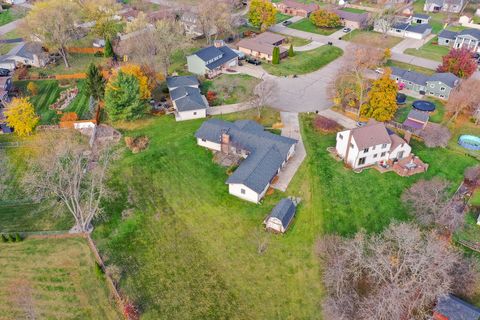 A home in Davison Twp