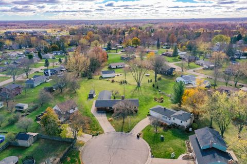 A home in Davison Twp