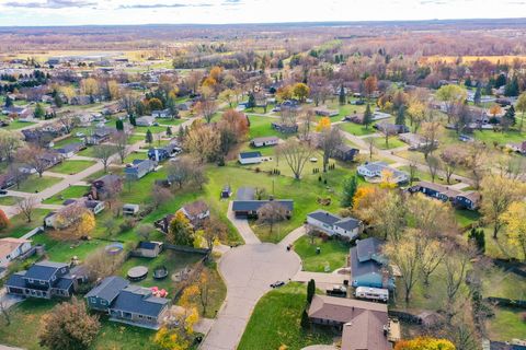 A home in Davison Twp