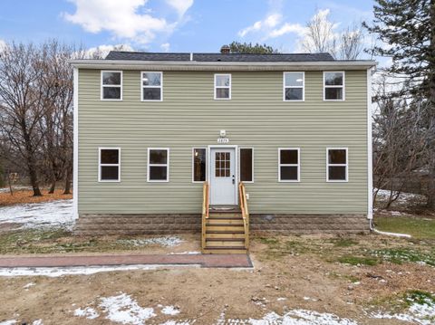 A home in Rochester Hills