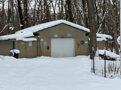 A home in Bridgeton Twp