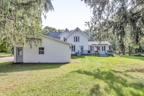 A home in Parma Twp