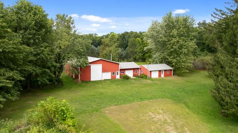 A home in Parma Twp