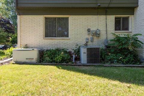 A home in Grosse Ile Twp