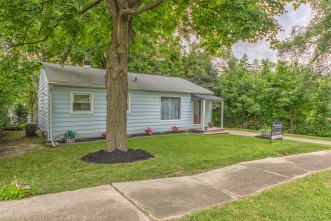 A home in Kalamazoo Twp