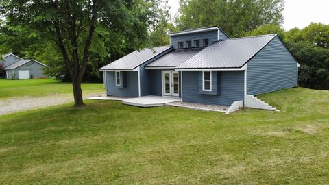 A home in Davison Twp